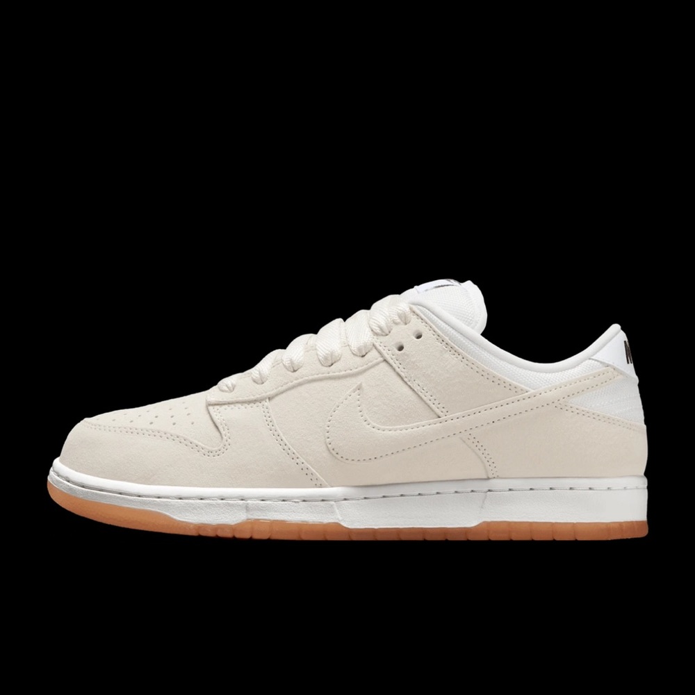 Nike Cream Low-Top Sneakers